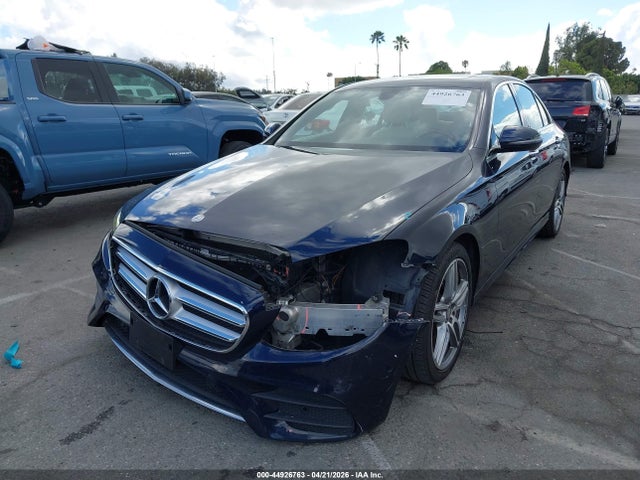 Продажа на аукционе авто 2017 Mercedes-benz E 300, vin: WDDZF4JB3HA192572, номер лота: 44926763
