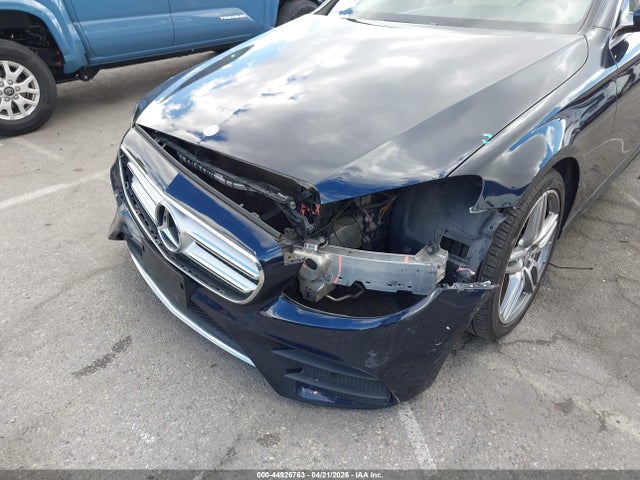 Продажа на аукционе авто 2017 Mercedes-benz E 300, vin: WDDZF4JB3HA192572, номер лота: 44926763