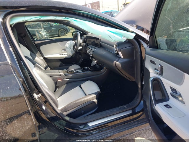 44926801 :رقم المزاد ، W1K3G4FB9LJ220881 vin ، 2020 Mercedes-benz A 220 4matic مزاد بيع