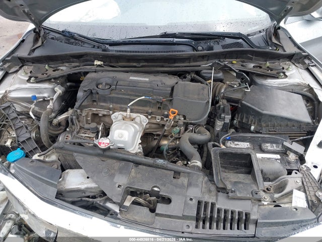 Honda ACCORD EX 2017 1HGCR2F73HA132437 Image 10