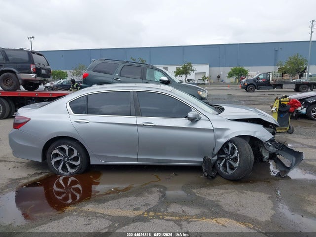Honda ACCORD EX 2017 1HGCR2F73HA132437 Image 14