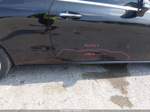 44926824 :رقم المزاد ، WDD1J6FB0JF017298 vin ، 2018 Mercedes-benz E 400 مزاد بيع