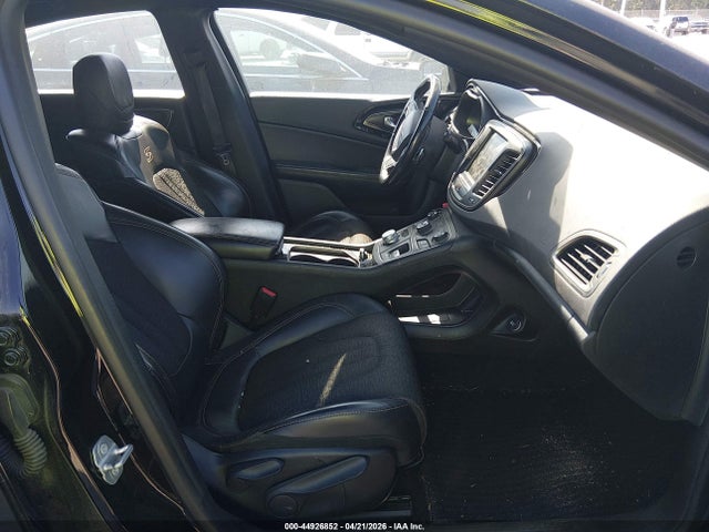 Продаж на аукціоні авто 2016 Chrysler 200 S, vin: 1C3CCCBG4GN194940, номер лоту: 44926852