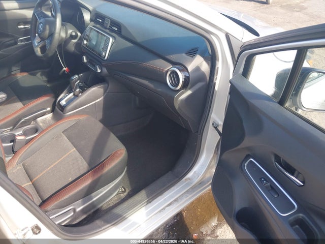 Продаж на аукціоні авто 2021 Nissan Versa Sr Xtronic Cvt, vin: 3N1CN8FV4ML922668, номер лоту: 44926856
