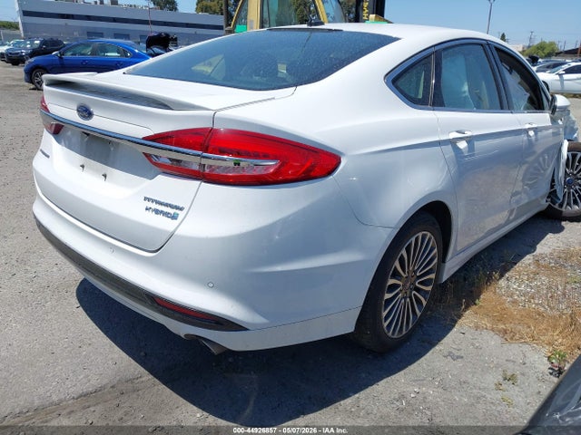 3FA6P0RU5JR116846 Ford Fusion Hybrid Titanium