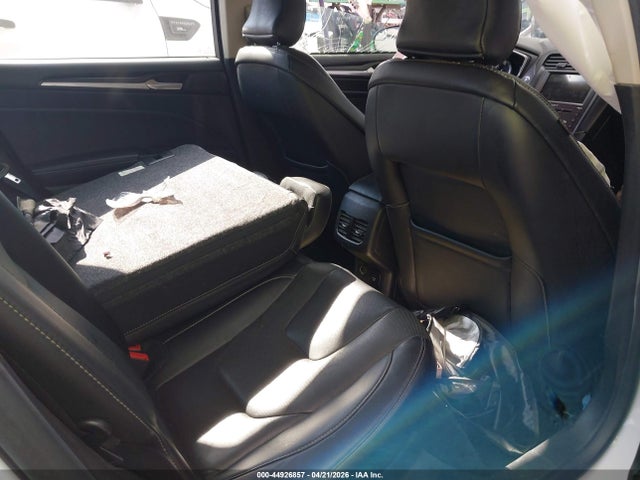 3FA6P0RU5JR116846 Ford Fusion Hybrid Titanium