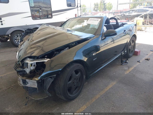 44926858 :رقم المزاد ، WDBKK47F5XF092619 vin ، 1999 Mercedes-benz Slk 230 Kompressor مزاد بيع