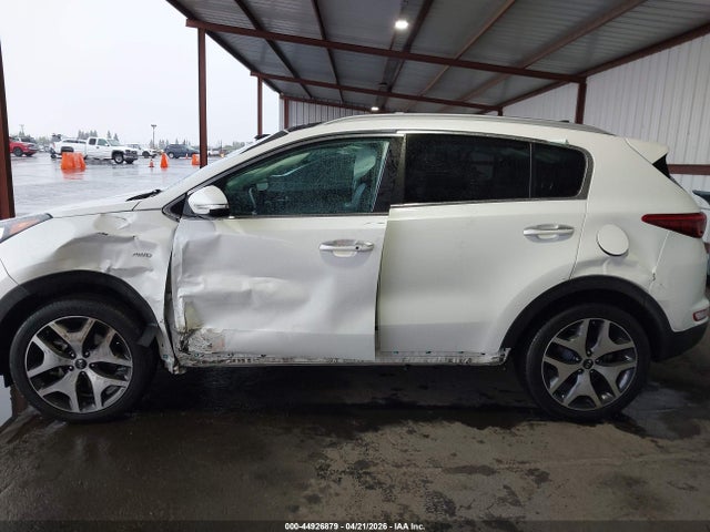 Продаж на аукціоні авто 2017 Kia Sportage Sx Turbo, vin: KNDPRCA6XH7251751, номер лоту: 44926879