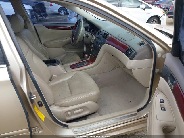 2002 Lexus Es 300 მანქანა იყიდება აუქციონზე, vin: JTHBF30G620058184, აუქციონის ნომერი: 44926905