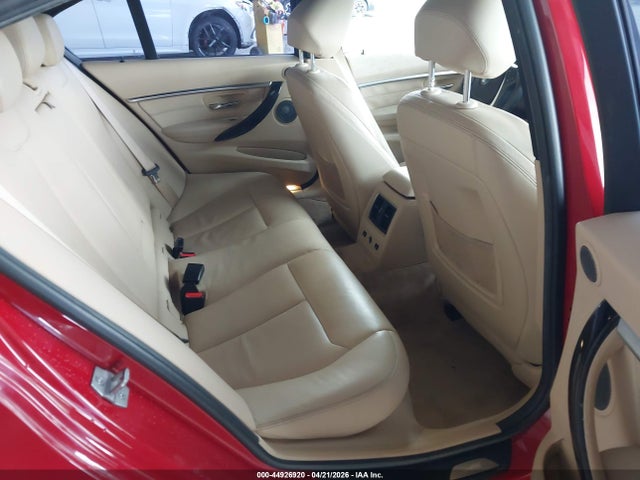 2016 Bmw 328i მანქანა იყიდება აუქციონზე, vin: WBA8E9G54GNT86751, აუქციონის ნომერი: 44926920