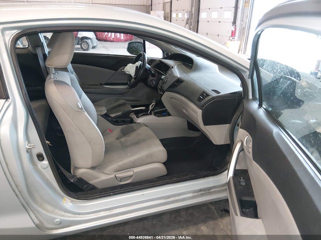 44926941 :رقم المزاد ، 2HGFG3B57CH556050 vin ، 2012 Honda Civic Lx مزاد بيع