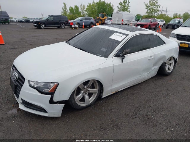 44926943 :رقم المزاد ، WAUCFAFR4FA034479 vin ، 2015 Audi A5 2.0t Premium مزاد بيع