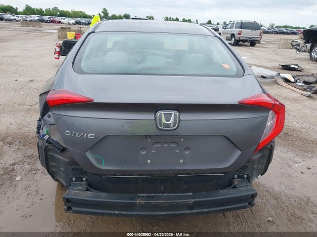 Aukcja sprzedaży 2018 Honda Civic Lx, vin: 19XFC2F52JE011090, numer aukcji: 44926952