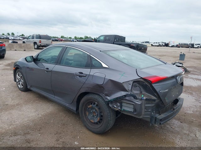 Aukcja sprzedaży 2018 Honda Civic Lx, vin: 19XFC2F52JE011090, numer aukcji: 44926952