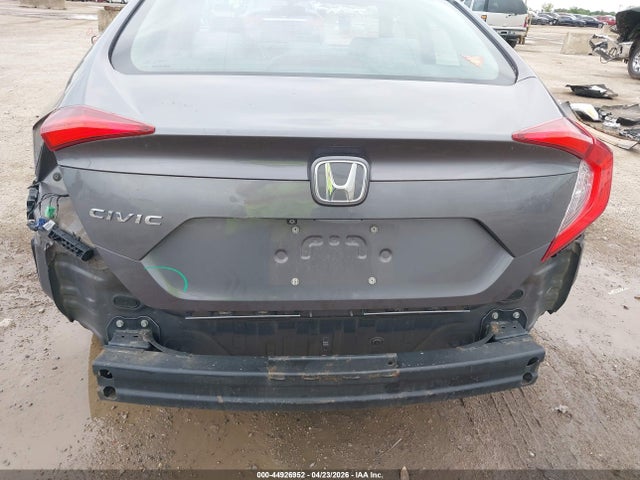 Aukcja sprzedaży 2018 Honda Civic Lx, vin: 19XFC2F52JE011090, numer aukcji: 44926952