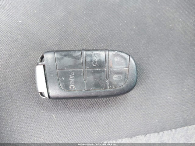 2C3CDZAG4GH100887 Dodge Challenger Sxt