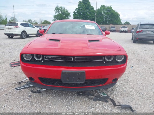 2C3CDZAG4GH100887 Dodge Challenger Sxt