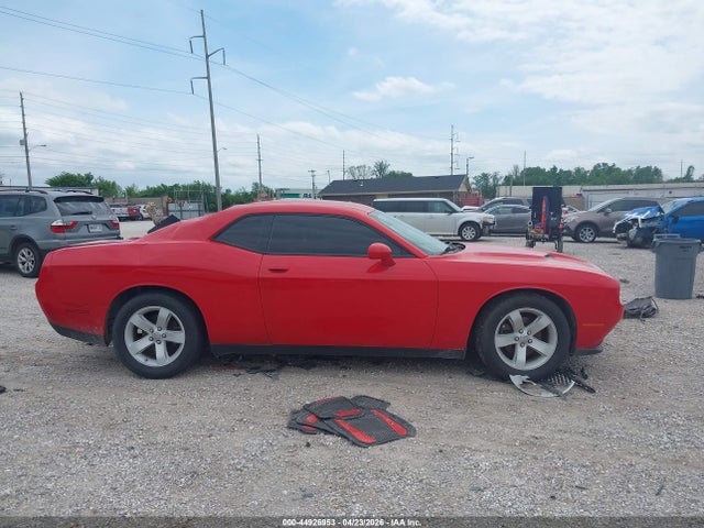 2C3CDZAG4GH100887 Dodge Challenger Sxt