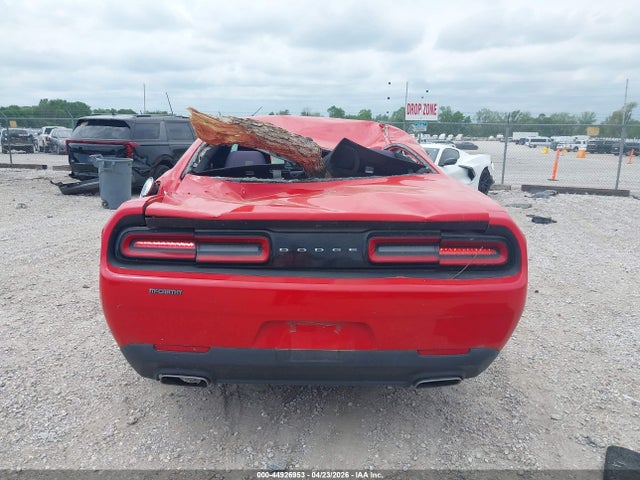 2C3CDZAG4GH100887 Dodge Challenger Sxt