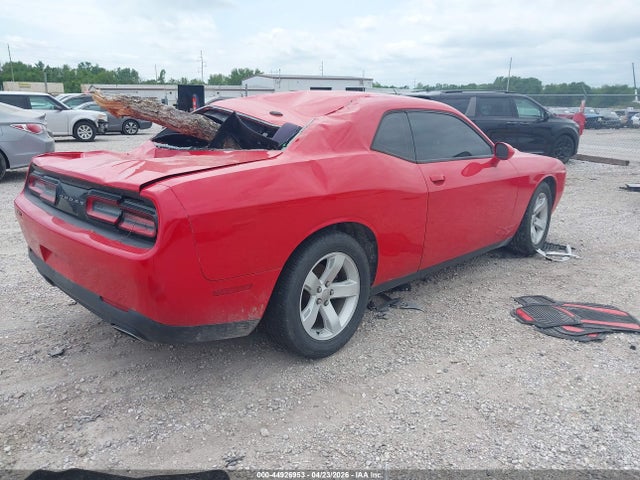 2C3CDZAG4GH100887 Dodge Challenger Sxt