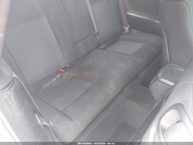 2C3CDZAG4GH100887 Dodge Challenger Sxt