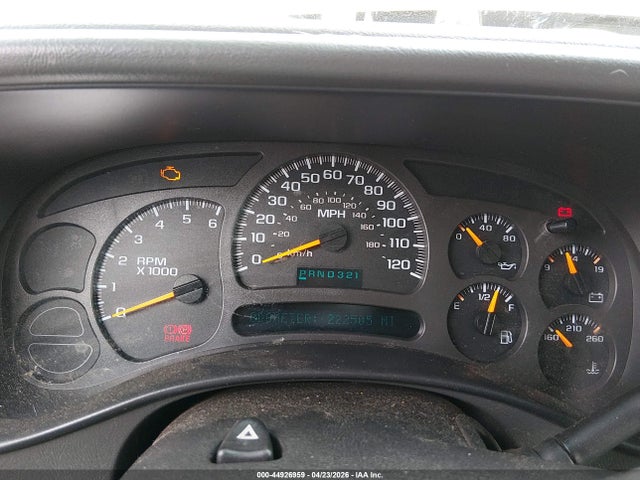 44926959 :رقم المزاد ، 3GNFK16T64G200305 vin ، 2004 Chevrolet Suburban 1500 Z71 مزاد بيع