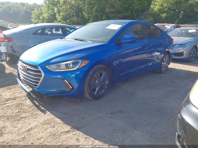44926978 :رقم المزاد ، 5NPD84LF7HH105702 vin ، 2017 Hyundai Elantra Se مزاد بيع
