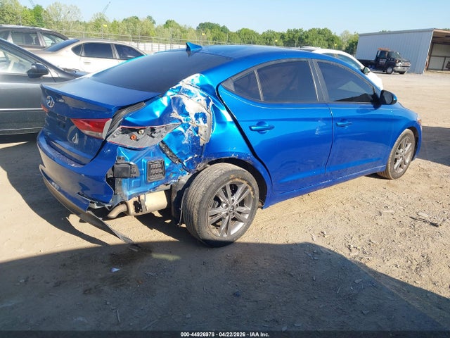 44926978 :رقم المزاد ، 5NPD84LF7HH105702 vin ، 2017 Hyundai Elantra Se مزاد بيع