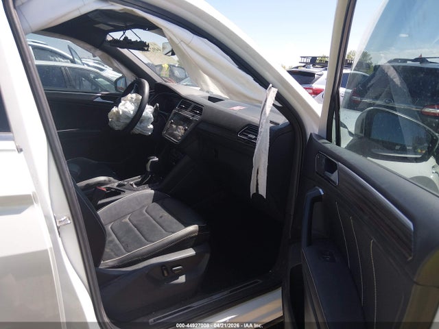 Aukcja sprzedaży 2024 Volkswagen Tiguan 2.0t Sel R-line, vin: 3VV4B7AX5RM084585, numer aukcji: 44927008