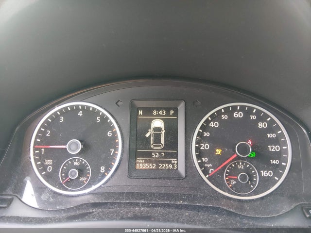 2011 Volkswagen Tiguan Se მანქანა იყიდება აუქციონზე, vin: WVGBV7AX1BW548292, აუქციონის ნომერი: 44927061