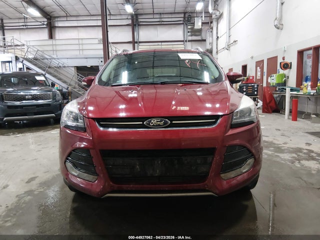 44927062 :رقم المزاد ، 1FMCU0J91GUA83998 vin ، 2016 Ford Escape Titanium مزاد بيع