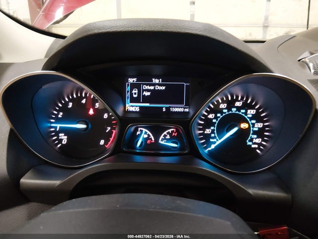 44927062 :رقم المزاد ، 1FMCU0J91GUA83998 vin ، 2016 Ford Escape Titanium مزاد بيع