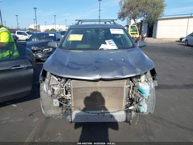 3GNAXLEU6JL171988 Chevrolet EQUINOX LT