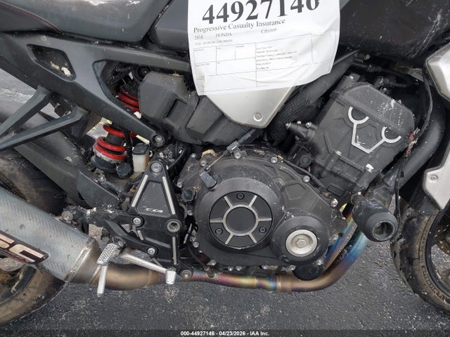 44927146 :رقم المزاد ، JH2SC801XJK000026 vin ، 2018 Honda Cb1000 Ra مزاد بيع