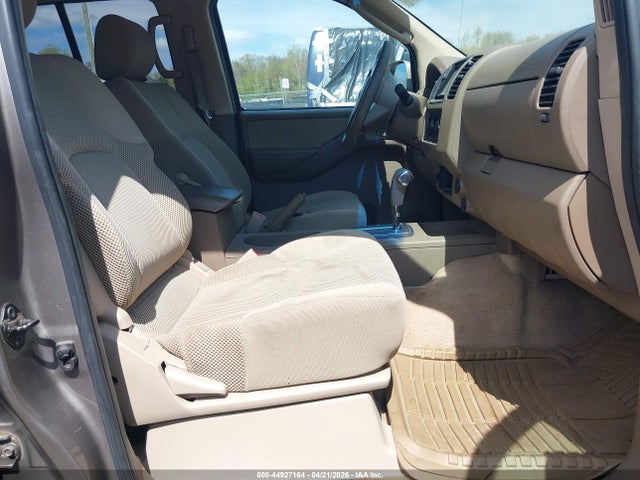 2005 Nissan Frontier Le მანქანა იყიდება აუქციონზე, vin: 1N6AD07W65C423431, აუქციონის ნომერი: 44927164