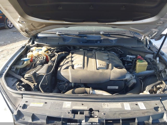 44927168 :رقم المزاد ، WVGFK9BP7CD002890 vin ، 2012 Volkswagen Touareg Tdi Lux مزاد بيع