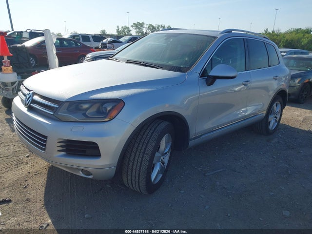 44927168 :رقم المزاد ، WVGFK9BP7CD002890 vin ، 2012 Volkswagen Touareg Tdi Lux مزاد بيع