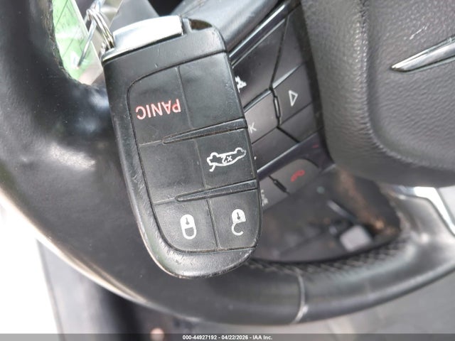 Продаж на аукціоні авто 2015 Chrysler 200 S, vin: 1C3CCCBB4FN732992, номер лоту: 44927192