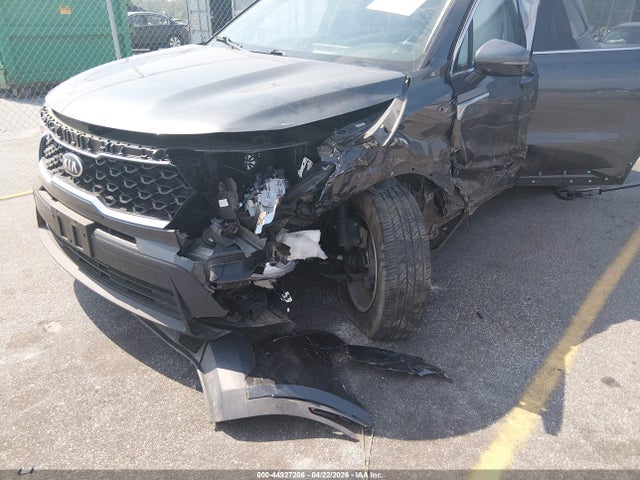 44927208 :رقم المزاد ، 5XYRG4LC0MG025609 vin ، 2021 Kia Sorento Lx مزاد بيع