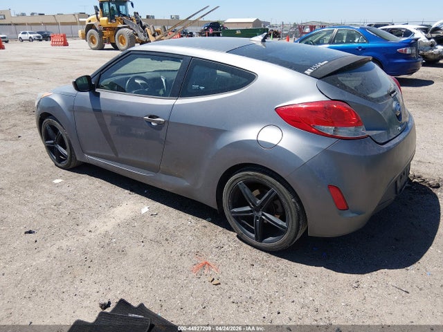 44927209 :رقم المزاد ، KMHTC6AD6DU158605 vin ، 2013 Hyundai Veloster Base W/black مزاد بيع