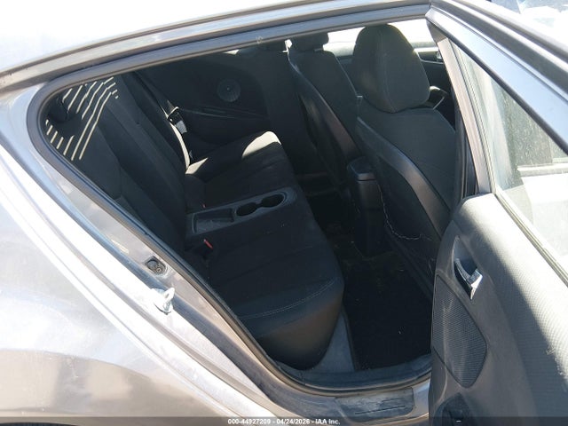 44927209 :رقم المزاد ، KMHTC6AD6DU158605 vin ، 2013 Hyundai Veloster Base W/black مزاد بيع