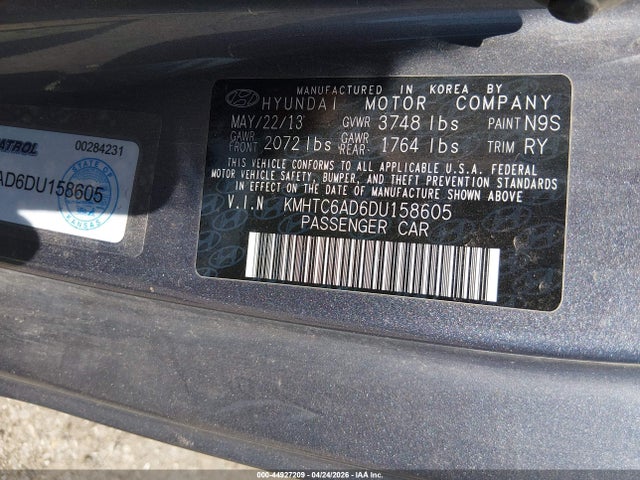 44927209 :رقم المزاد ، KMHTC6AD6DU158605 vin ، 2013 Hyundai Veloster Base W/black مزاد بيع