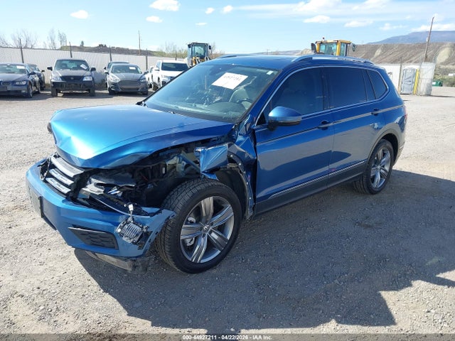 44927211 :رقم المزاد ، 3VV4B7AX8JM029648 vin ، 2018 Volkswagen Tiguan 2.0t Sel Premium مزاد بيع