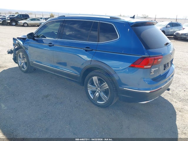 44927211 :رقم المزاد ، 3VV4B7AX8JM029648 vin ، 2018 Volkswagen Tiguan 2.0t Sel Premium مزاد بيع