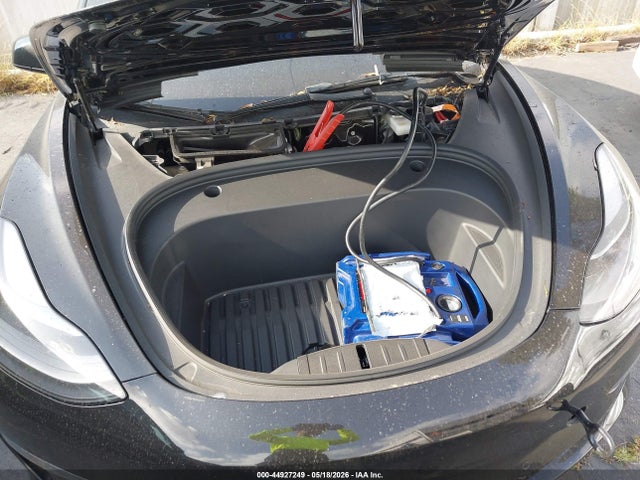 Tesla Model 3 Performance Dual Motor All-wheel Drive 2022 5YJ3E1EC2NF230400 Image 10