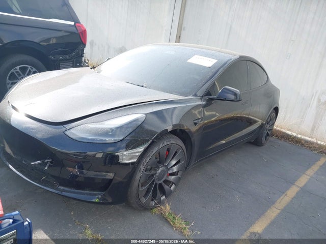 Tesla Model 3 Performance Dual Motor All-wheel Drive 2022 5YJ3E1EC2NF230400 Image 2