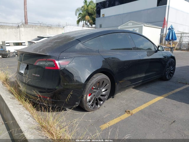 Tesla Model 3 Performance Dual Motor All-wheel Drive 2022 5YJ3E1EC2NF230400 Image 4
