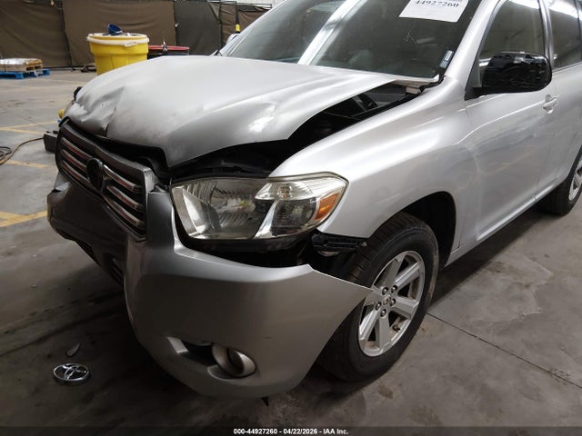 2010 Toyota Highlander Se V6 მანქანა იყიდება აუქციონზე, vin: 5TDJK3EH3AS015671, აუქციონის ნომერი: 44927260