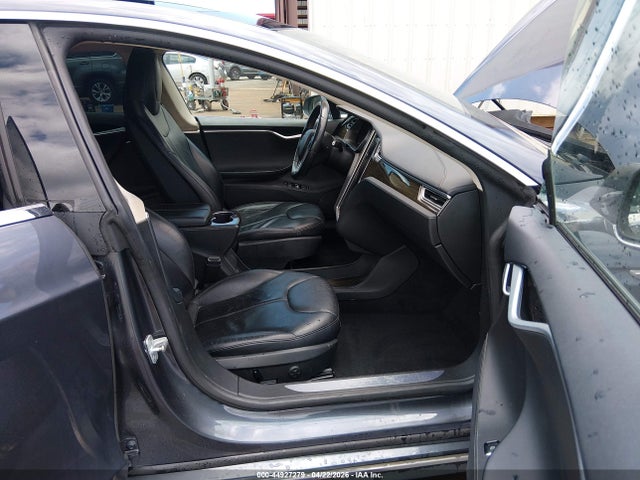 Tesla MODEL S 2015 5YJSA1H18FFP77092 Image 5