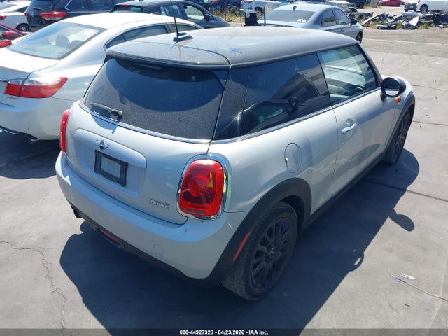 Aukcja sprzedaży 2015 Mini Hardtop Cooper, vin: WMWXM5C55FT937695, numer aukcji: 44927328